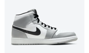 Air Jordan 1 - Light Smoke Grey 2