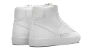 Blazer Mid '77 WMNS "Triple White" CZ1055 117