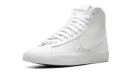 Blazer Mid '77 WMNS "Triple White" CZ1055 117
