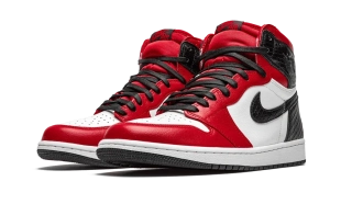 Air Jordan 1 - Satin Snake Chicago 2