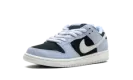 SB Dunk Low "Aluminum" HF3063 400