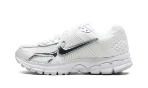 Zoom Vomero 5 WMNS "Chrome Toe" Hf7723 100