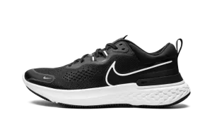 WMNS React Miler 2 CW7136 001