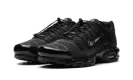 Air Max Plus Utility "Black Metallic" FD0670 001