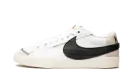 Blazer Low 77 Jumbo "White Black Sail" DN2158 101