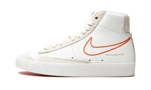 BLAZER MID 77 SE WMNS "First Use" DH6757 100