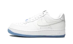 AIR FORCE 1 LO WMNS "UV Reactive Swoosh" DA8301 101