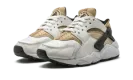 AIR HUARACHE WMNS "White Sandrift" DH4439 108