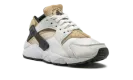 AIR HUARACHE WMNS "White Sandrift" DH4439 108
