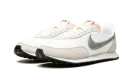 WAFFLE TRAINER 2 WMNS "White / Metallic Silver" DA8291 101