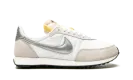 WAFFLE TRAINER 2 WMNS "White / Metallic Silver" DA8291 101