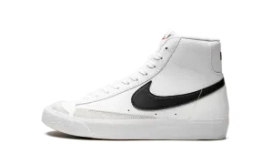 Blazer Mid '77 (GS) "White / Black" DA4086 100