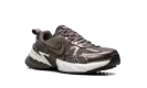V2K Run WMNS "Mink Brown Ironstone Team Anthracite" FD0736 202