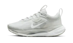 Spark WMNS "Photon Dust" DJ6945 004