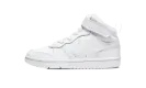Court Borough Mid 2 PS "Triple White" CD7783 100