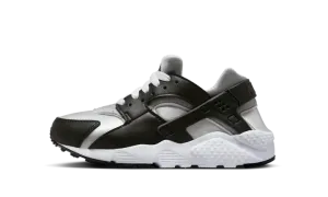 Air Huarache Run GS "Black Neutral Grey" 654275 044