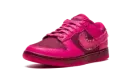 DUNK LOW WMNS "Valentine's Day" DQ9324 600