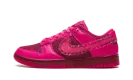 DUNK LOW WMNS "Valentine's Day" DQ9324 600