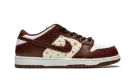 SB Dunk Low "Supreme - Stars - Barkroot Brown" DH3228 103