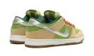 SB Dunk Low "Escargot" FQ7585 200