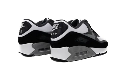 Air Max 90 - Retro Python