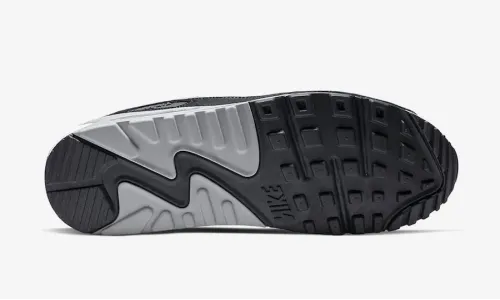 Air Max 90 - Retro Python
