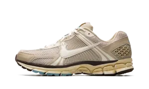 VOMERO 5 MNS WMNS "Oatmeal" FB8825 111