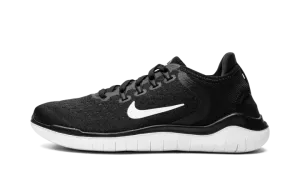 FREE RN 2018 MNS WMNS "BLACK WHITE" 942837 001