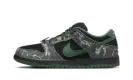 SB Dunk Low "There Skateboards" HF7743 001