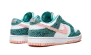 Dunk Low "Snakeskin Washed Teal Bleached Coral" DR8577 300