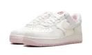 Air Force 1 Low WMNS "Valentine's Day" HV5992 111