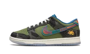Dunk Low "SiEMPRE Familia" DO2160 335