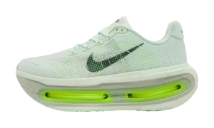 Vomero Premium "Barely Volt" HQ2050 300