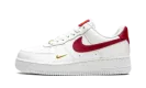 AIR FORCE 1 LO ESSENTIAL MNS WMNS "White / Gym Red"