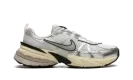 V2K RUN WMNS "Metallic Silver" FD0736 100