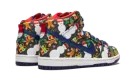 SB Dunk High TRD QS "Ugly Christmas Sweater" 881758 446