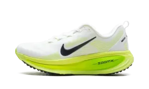 Vomero 18 WMNS "ELECTRIC GREEN" HM6804 102