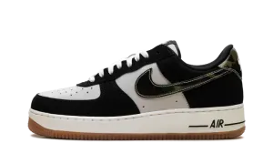 Air Force 1 Low '07 LV8 "Black Patent Camo Swoosh" HQ1967 100