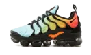 AIR VAPORMAX PLUS WMNS "Tropical Sunset"