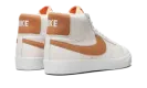 SB Zoom Blazer Mid ISO "Orange Label - Cognac" DM0587 100
