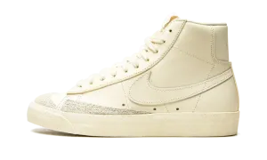 BLAZER MID 77 MNS WMNS "Coconut Milk" CZ1055 116