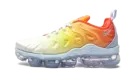 WMNS VaporMax Plus "Sunrise" CW5593 400