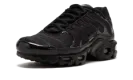 Air Max Plus "Triple Black" 604133 050