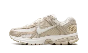 Zoom Vomero 5 WMNS "Beach Light Khaki" HQ0458 200