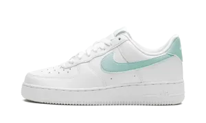 AIR FORCE 1 '07 WMNS "White / Jade Ice" DD8959 113