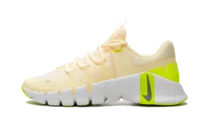 Free Metcon 5 WMNS "Citron Tint Volt" DV3950 800