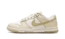 Dunk Low WMNS "Team Gold" FZ2552 100