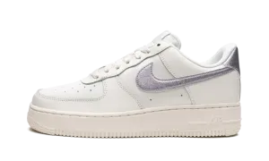 AIR FORCE 1 MNS WMNS "Metallic Purple" DV7470 100