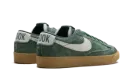 Blazer Low "Devin Booker Team Dark Green" HV2197 300