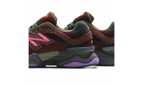 New Balance 9060 - Burgundy